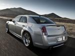 Chrysler 300C SRT8 2011 года